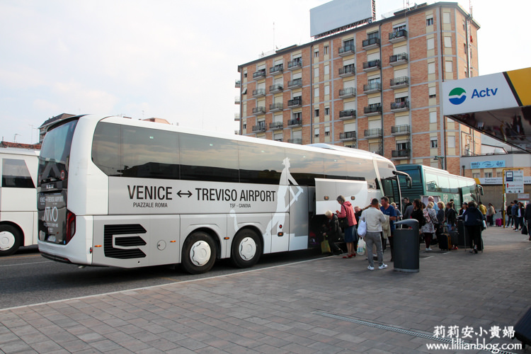 【義大利】威尼斯交通攻略。威尼斯機場到市區的ATVO機場巴士乘車位置、購票方式