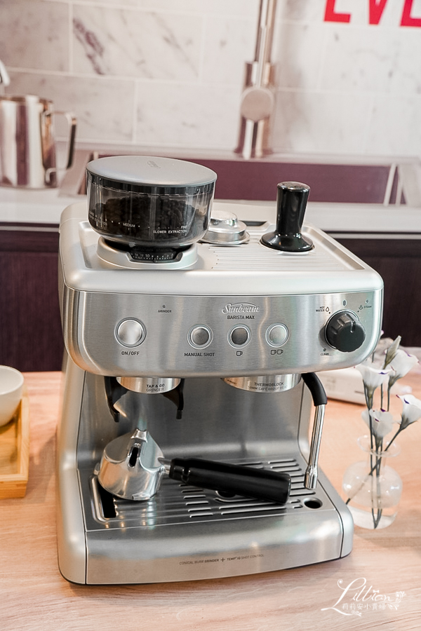 SUNBEAM, 恆隆行, 經典義式濃縮咖啡機, Barista Max, 咖啡機推薦, Espresso, 義式咖啡, EM5300082, hengstyte, 做自己的咖啡師