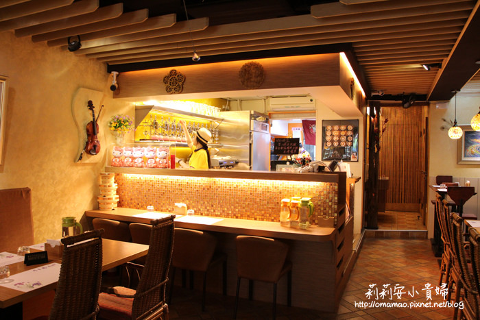 台北有幸福咖啡店